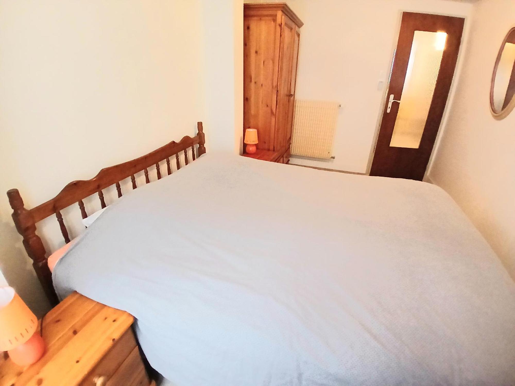 Petit Avec Bel Exterieur. Apartment